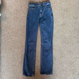A&F Jeans | 90’s Slim Straight Ultra High Rise